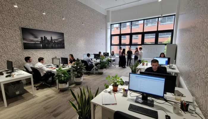 Large 20 Person Office