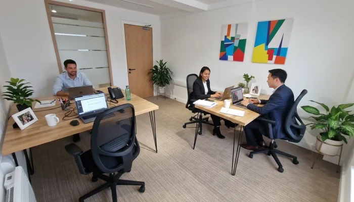 Small Up To 4 Person Office Workways